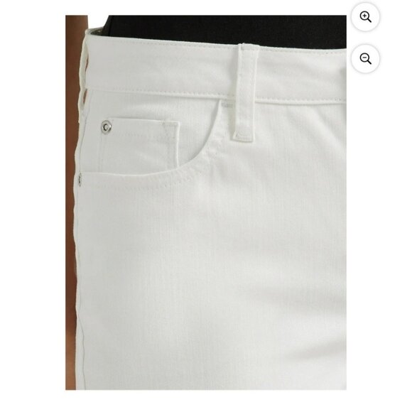 Lee Womens 16 White Mid Rise Regular Fit Denim Capri 22" Inseam NWT - Picture 8 of 11